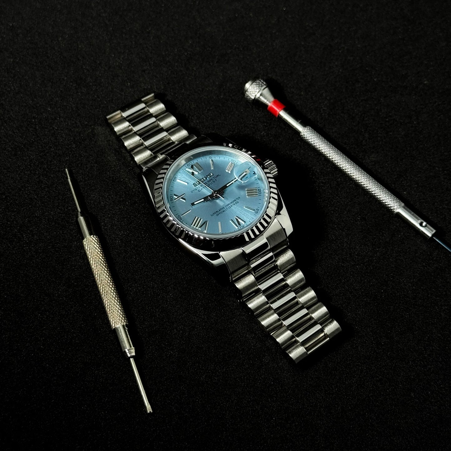 SEIKOJUST ICE BLUE ROMAN - NH35 AUTOMATIC WATCH