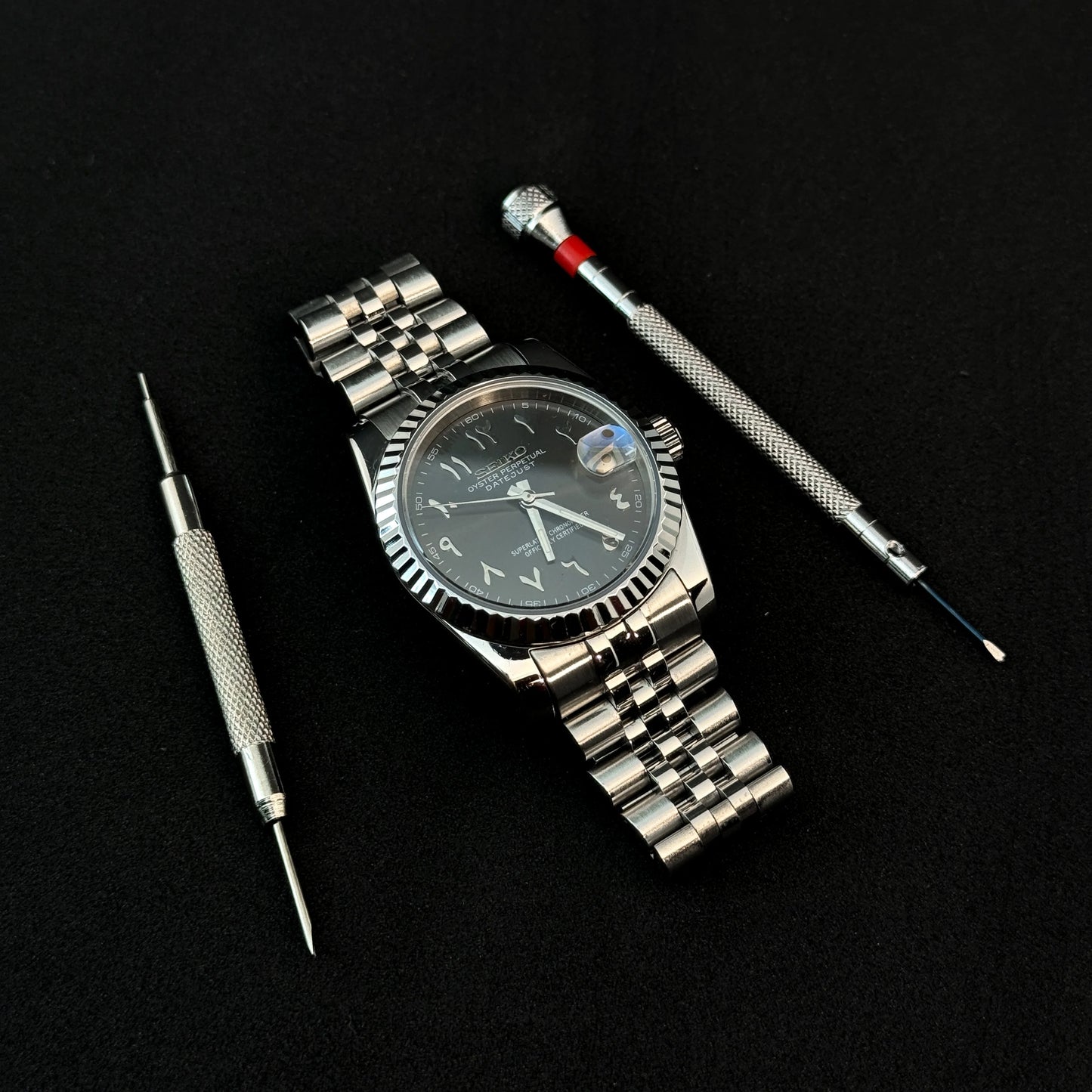 SEIKOJUST GREY ARABIC - NH35 AUTOMATIC WATCH