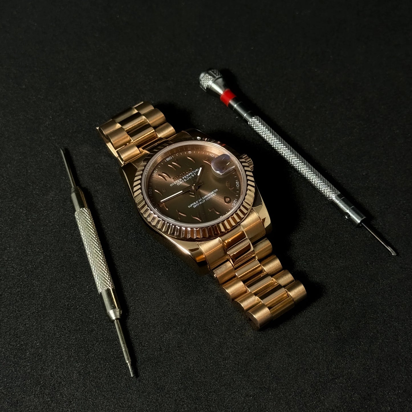 SEIKOJUST COCOA ROSE GOLD ARABIC -NH35 AUTOMATIC WATCH